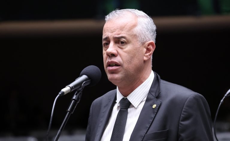 Discussão e votação de propostas legislativas. Dep. Evair Vieira de Melo (REPUBLICANOS - ES)