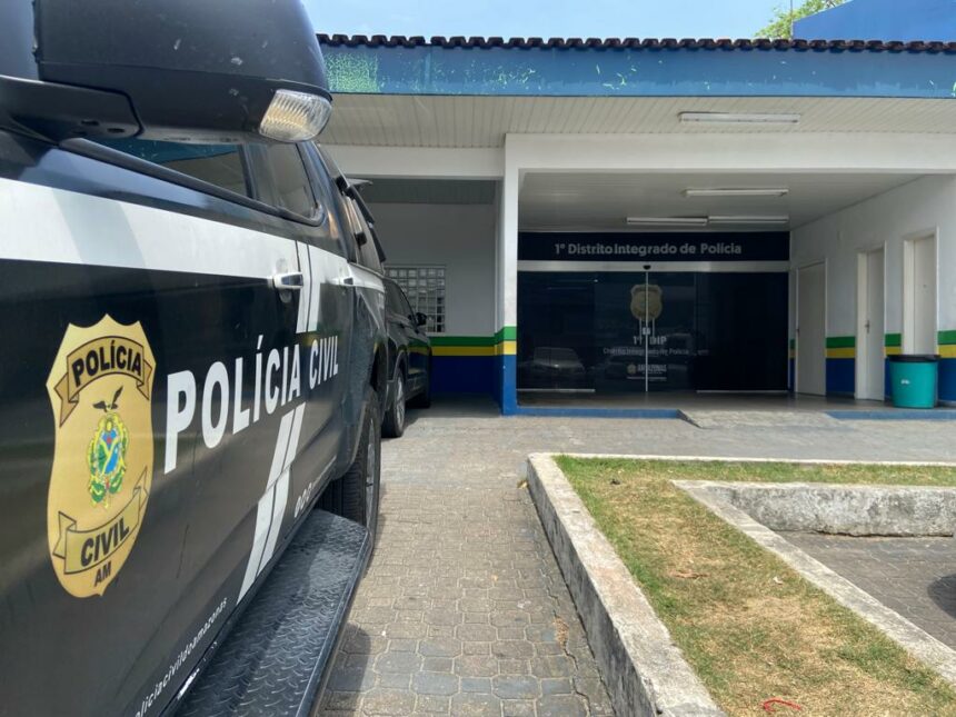 PC-AM apreende drogas oriundas de São Gabriel da Cachoeira dentro de embarcação no Porto do São Raimundo