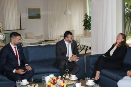 Wilson Lima apresenta projetos sustentáveis à embaixadora britânica e destaca importância da atuação do Reino Unido na Amazônia