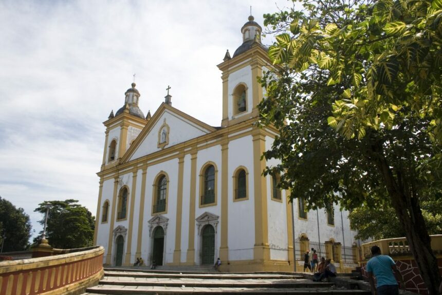 Prefeitura de Manaus trabalha em parcerias para consolidar o turismo religioso na cidade