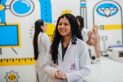 Espaço Maker promove a participação feminina na ciência com investimentos do Governo do Amazonas