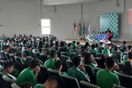 Em Itacoatiara, evento científico debate sobre a valorização da educação, da ciência e da tecnologia