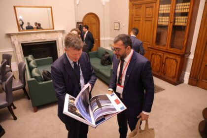 Wilson Lima apresenta potencial do mercado de carbono do Amazonas a investidores ingleses e instituições financeiras