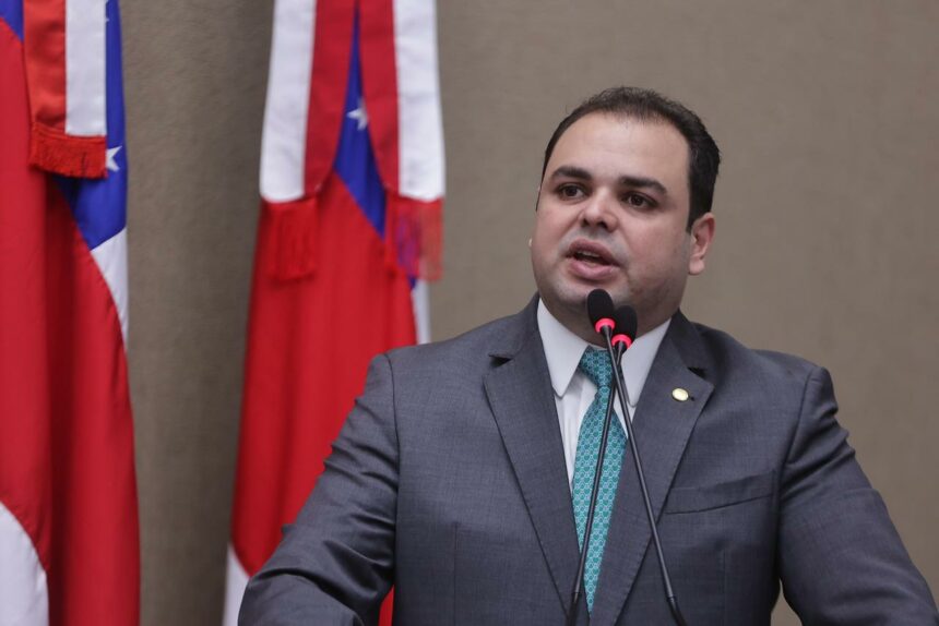 PL de Roberto Cidade propõe nova regra para contratação de planos de saúde