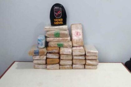 Polícia Militar do Amazonas apreende cerca de 26 quilos de droga em Alvarães