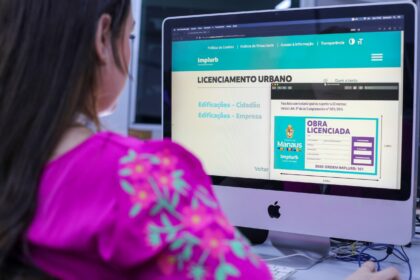 Prefeitura orienta sobre importância da placa de obra, item obrigatório segundo Plano Diretor de Manaus