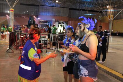 Prefeitura de Manaus leva sensibilização sobre direitos de crianças e adolescentes ao Carnaboi 2024