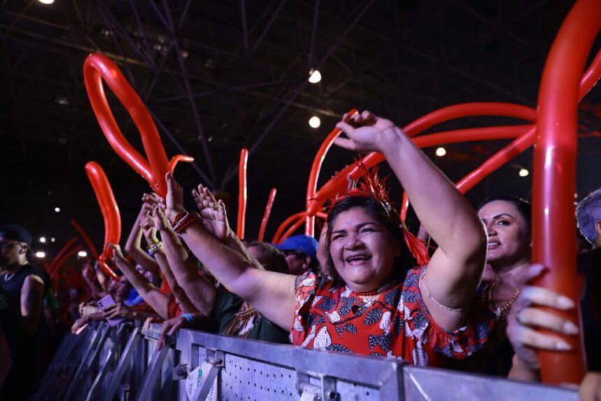 Público supera o primeiro dia e confirma sucesso do Carnaboi 2024 no Studio 5