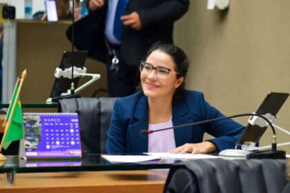 Deputada Mayara tem Projetos de Lei aprovados para saúde, concurso público e inclusão