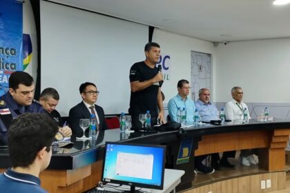 Deputado Dan Câmara realiza Audiência Pública no Centro de Manaus