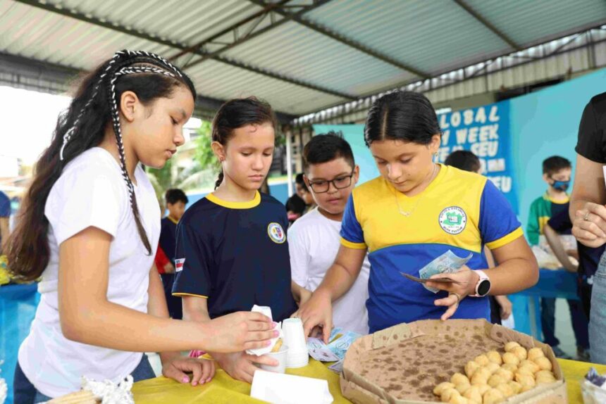 Escolas Estaduais encerram Semana Mundial do Dinheiro com atividades de educação financeira