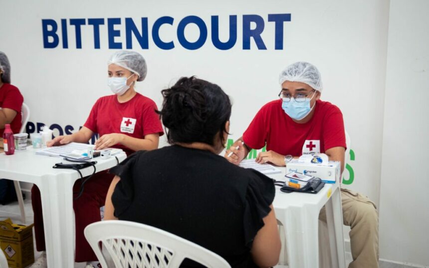 Dia da Mulher: Sejusc realiza ação de direitos humanos na zona sul de Manaus
