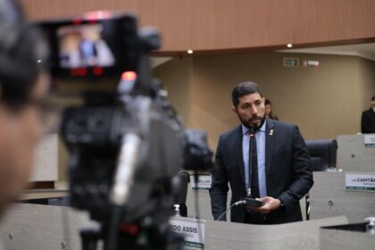 Projeto de Lei de Eduardo Assis prevê ajudar vítimas de enchentes e deslizamentos em Manaus