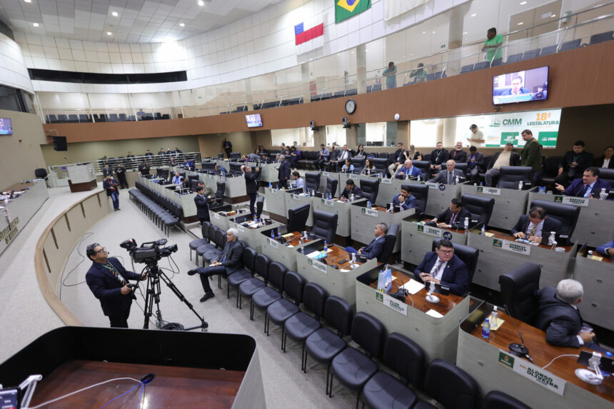 Vereadores discutem 22 Projetos de Lei durante sessão plenária desta quarta-feira (27/03)