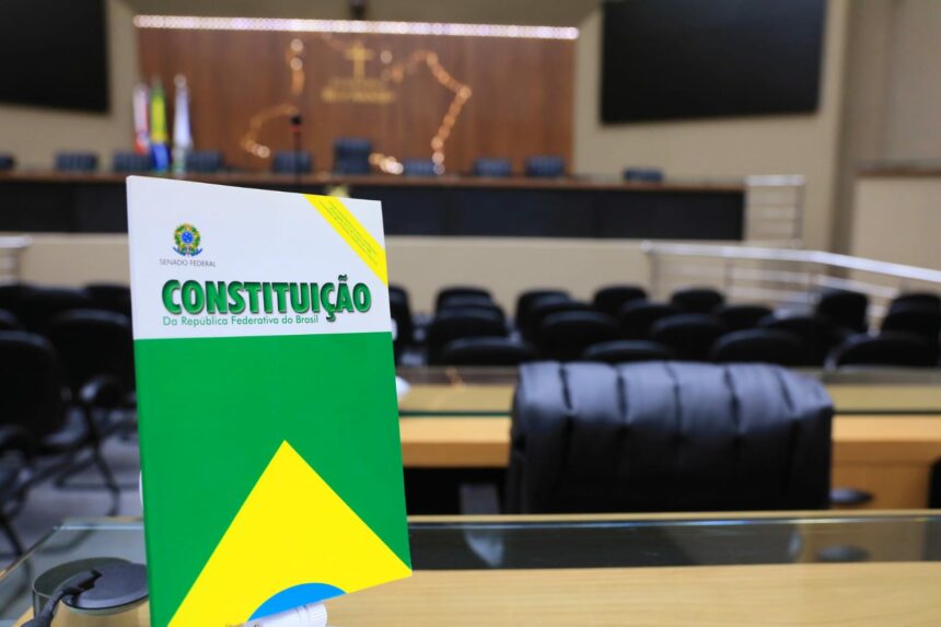 Nos 200 anos da outorga da primeira Constituição brasileira, Assembleia do Amazonas faz reflexão sobre a Carta Magna