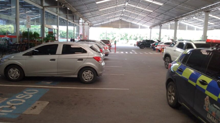 Operação da Prefeitura de Manaus em supermercados da zona Leste