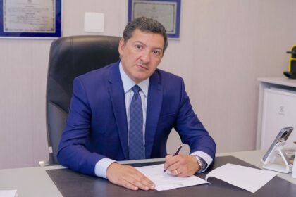 PL de Inclusão de Felipe Souza garante livre acesso e acolhimento para pessoas com TEA em locais públicos e privados, portando alimentos próprios