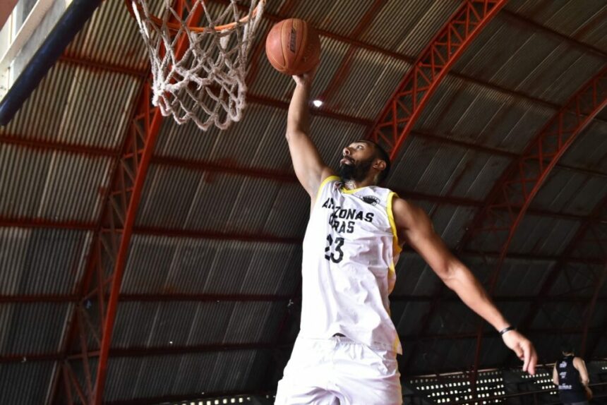Atleta amazonense do Bolsa Esporte é indicado ao prêmio Melhores do Ano de basquete 3×3