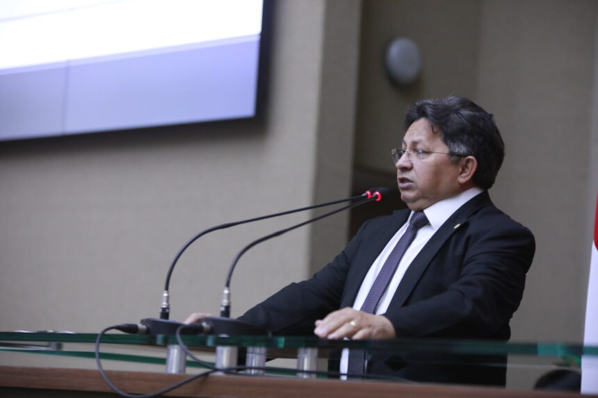 Sinésio Campos afirma que novas unidades do Ifam no Amazonas mostram a prioridade do Governo Federal com a educação