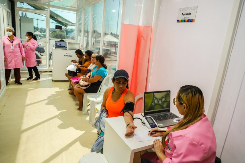 Unidades Móveis de Saúde da Mulher atendem nas zonas Norte e Oeste