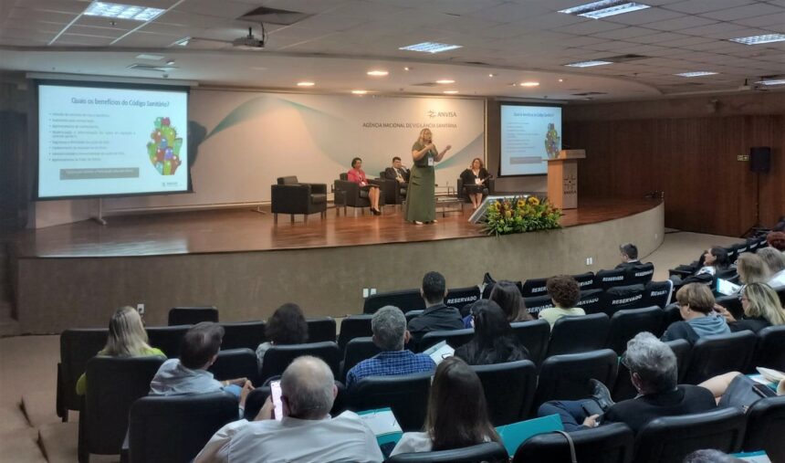 Visa Manaus participa de encontro que discute desafios da vigilância sanitária