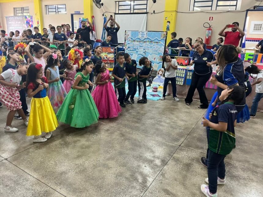 Em Manacapuru, escola estadual desenvolve 3ª edição do projeto ‘Letramento Literário’