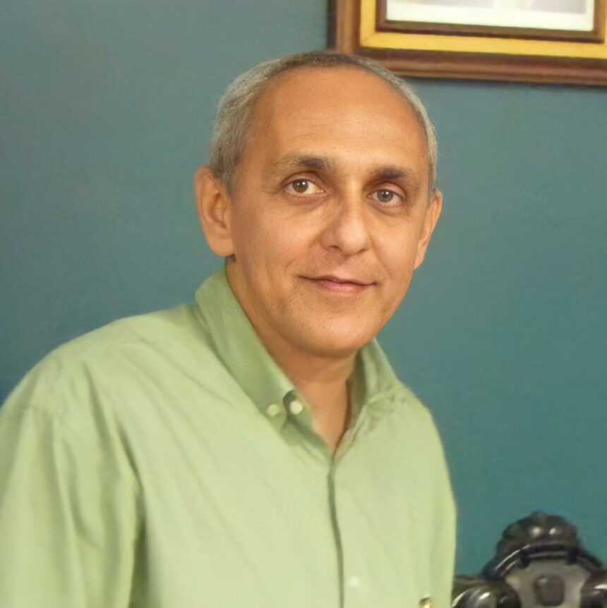 Especialista do TRE-AM realiza oficina sobre registro de candidatura durante Feclam 2024