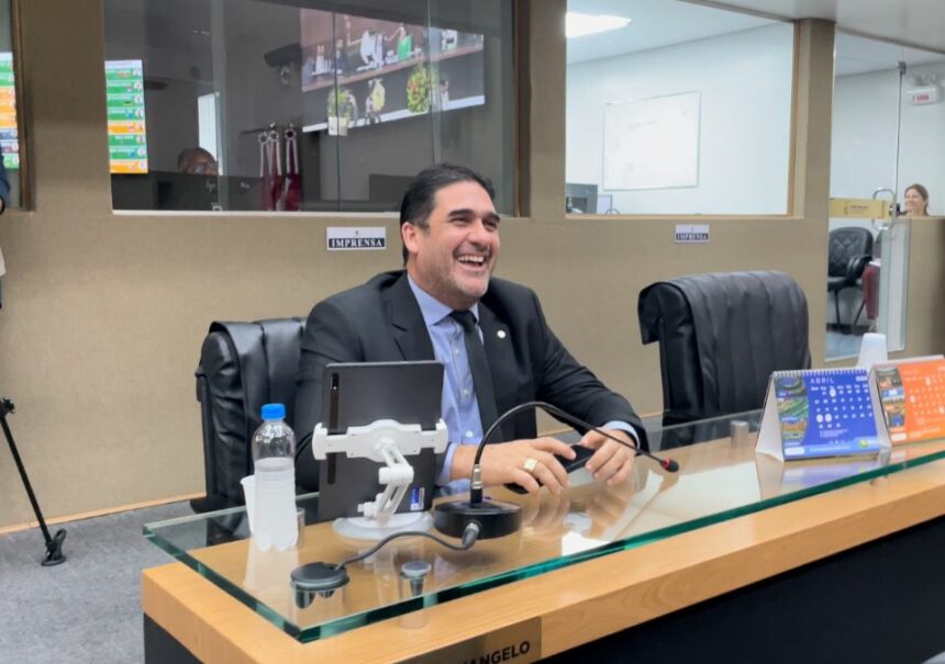 Projeto de Lei do deputado Cristiano D’Angelo propõe instituição da Carteira de Identificação da Pessoa com Parkinson