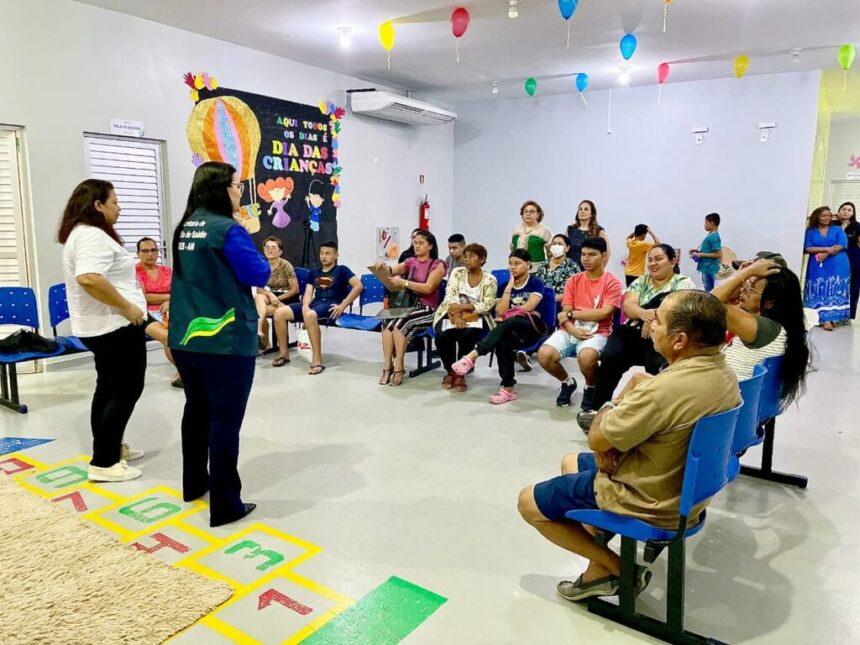 SES-AM realiza roda de conversa sobre seletividade alimentar em crianças autistas no Caic Alberto Carreira
