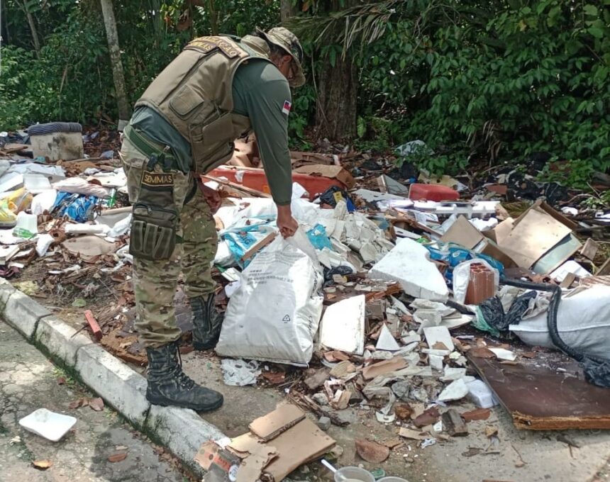 Prefeitura multa empresa por descarte irregular de resíduos
