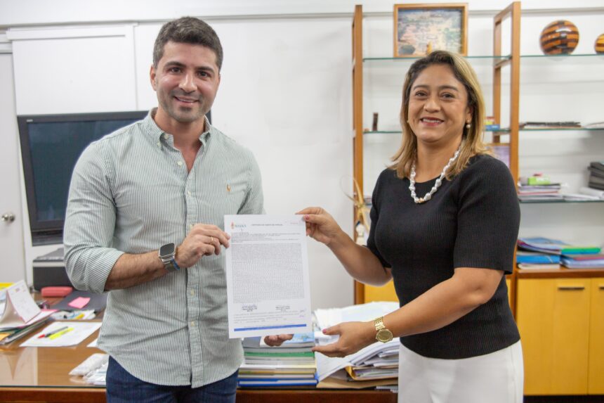 Parceria técnica entre prefeitura e governo beneficia com Habite-se parcial mais de 940 famílias no Cidadão 10