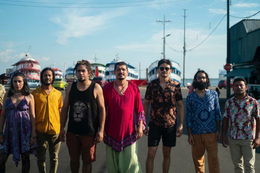 Tacacá Na Bossa: Música regional e Especial Coldplay no Largo de São Sebastião