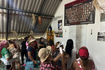 Grupos assistidos pela Seas visitam aldeia indígena e berçário de plantas medicinais