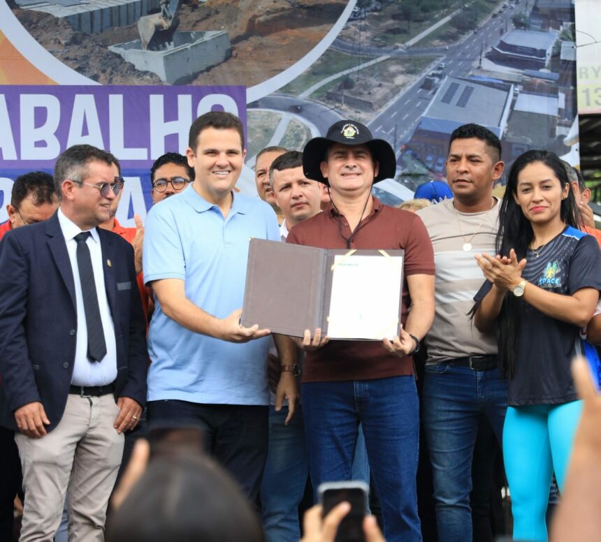 Ordem de serviço para reforma de praça no Armando Mendes
