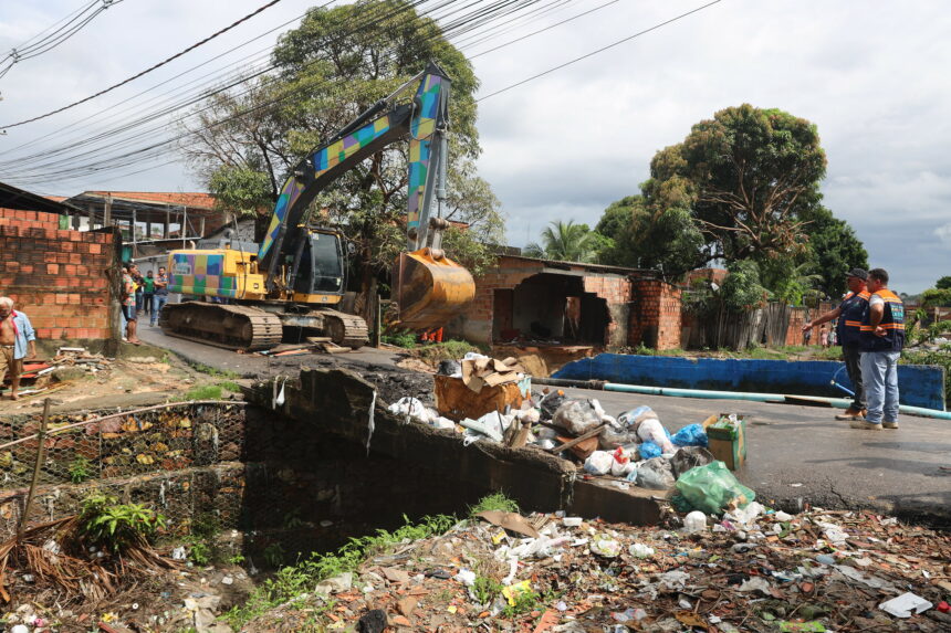 Prefeitura intensifica obras na rua Rio Pitinga no São José