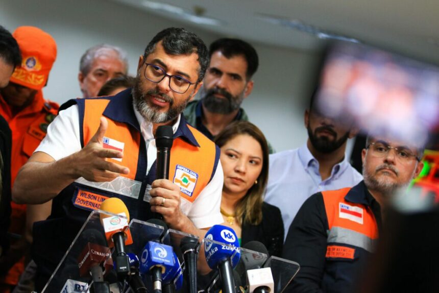 Governo do Amazonas anuncia envio de 15 bombeiros para trabalho de resgate no Rio Grande do Sul