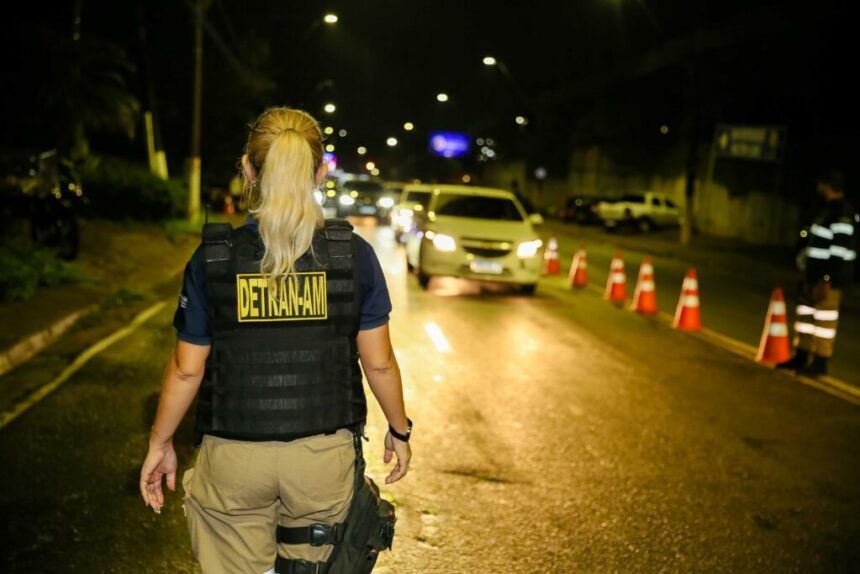 Detran-AM: Fiscalização autua 147 condutores e remove 22 motos durante o feriado de 1º de maio