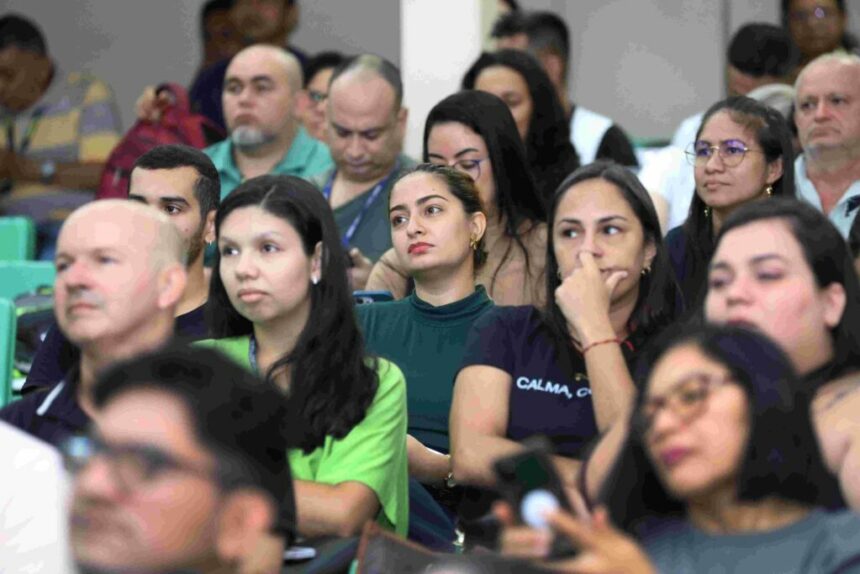 Secretaria de Educação dá início a projeto voltado à educação financeira para alunos do Ensino Médio