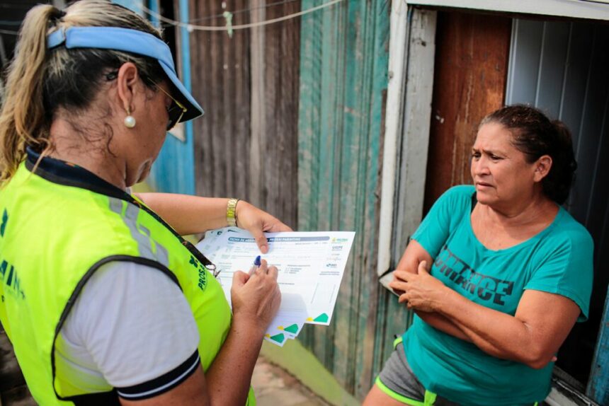 UGPE e Cosama fazem campanha de sensibilização e pesquisa sobre saneamento básico em Parintins
