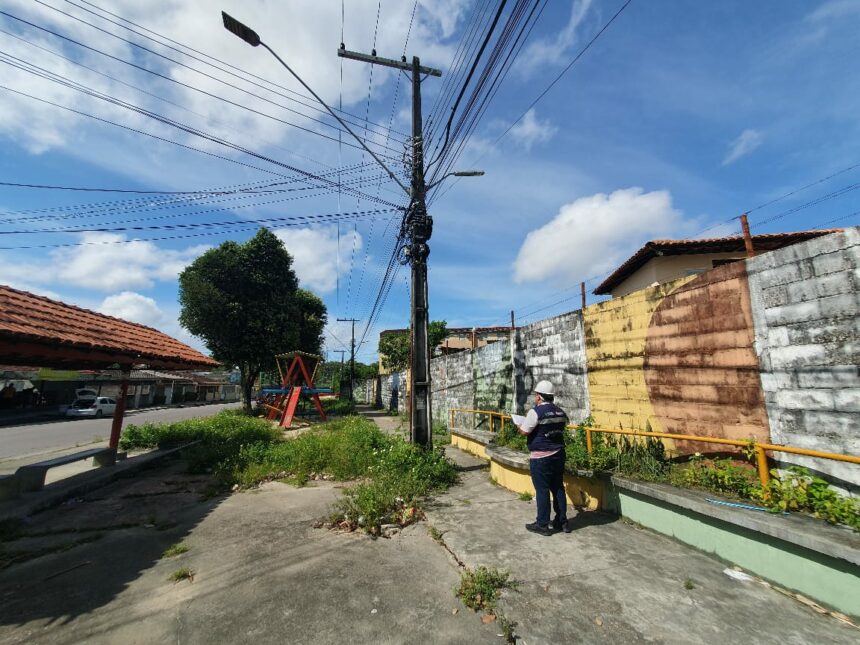 Ageman vistoria pontos de iluminação no conjunto Nova República