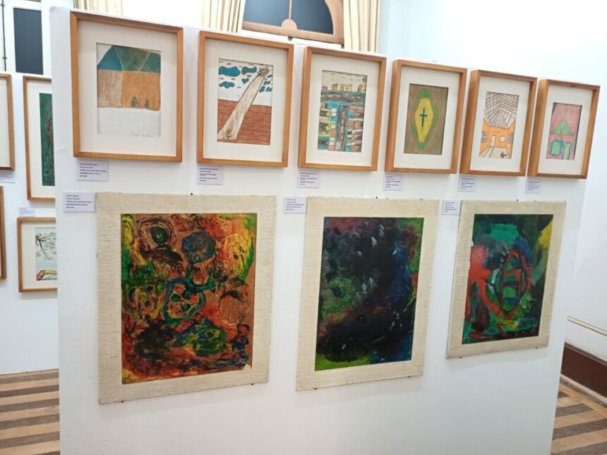 Exposição ‘Memórias da Loucura: Reflexão e Arte na Luta Antimanicomial’ inaugura neste sábado