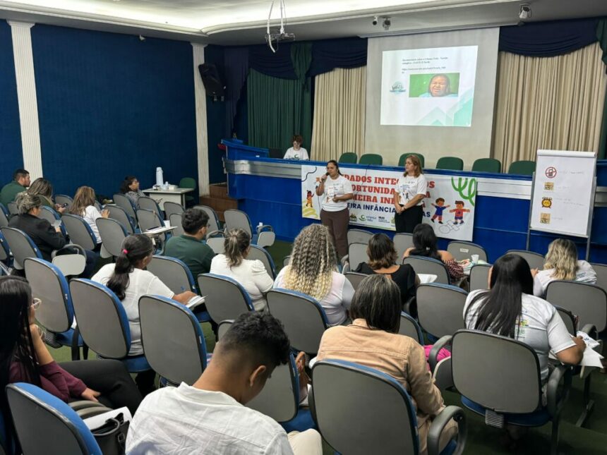 Seas realiza capacitação do Programa Criança Feliz em Manaus