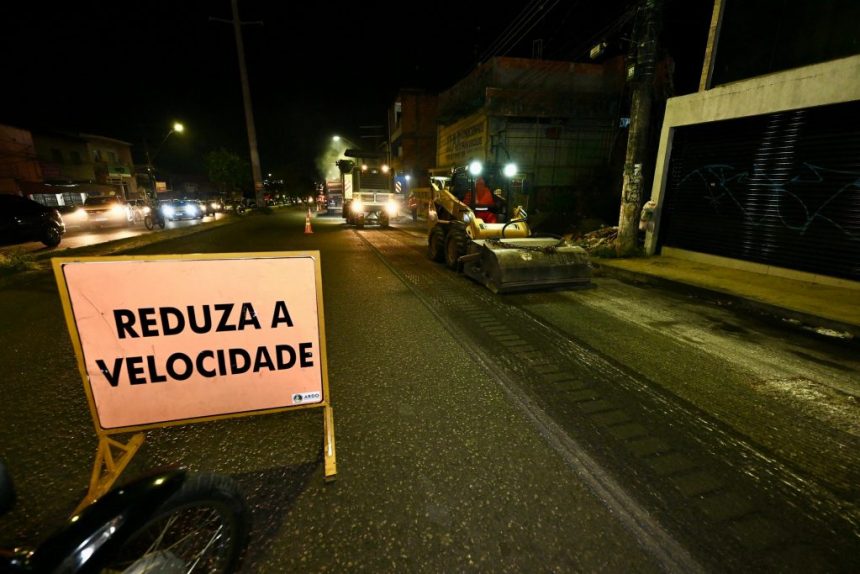 Prefeitura de Manaus inicia recapeamento da avenida Autaz Mirim