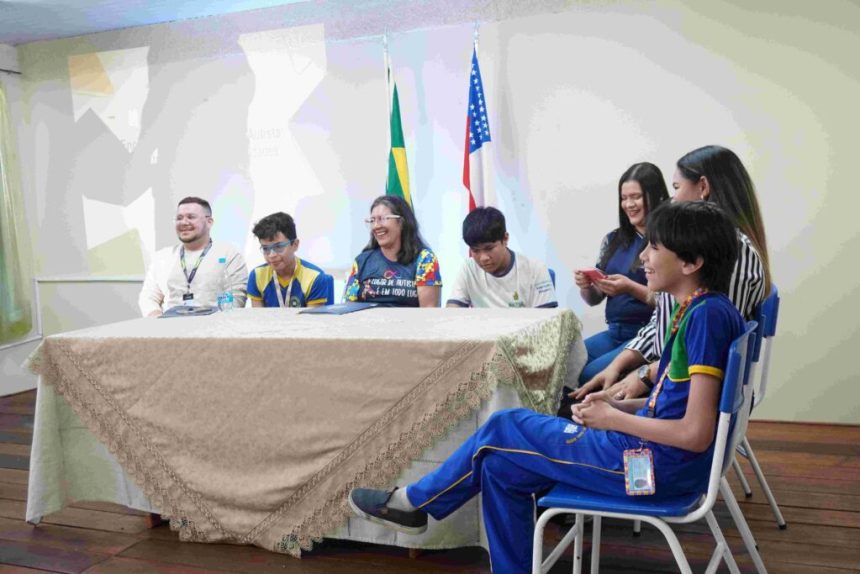 Escola Estadual de Atendimento Específico sedia 1° Encontro do Dia do Orgulho Autista