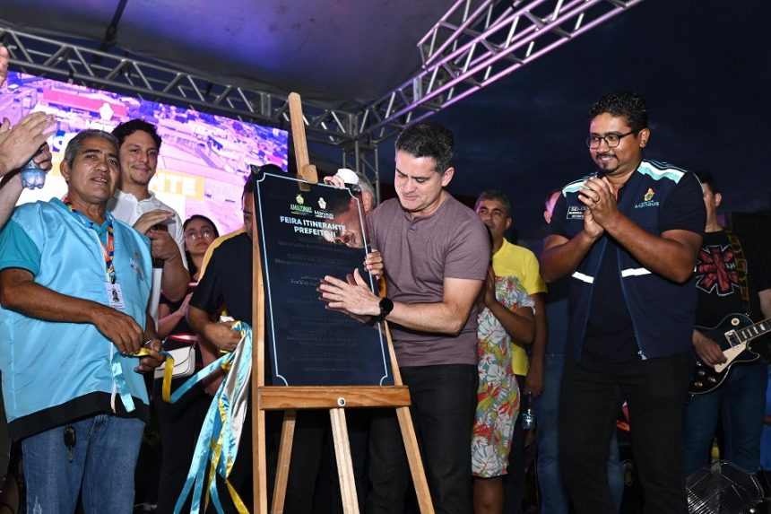 Prefeitura inaugura novas estruturas da feira itinerante Prefeito 2