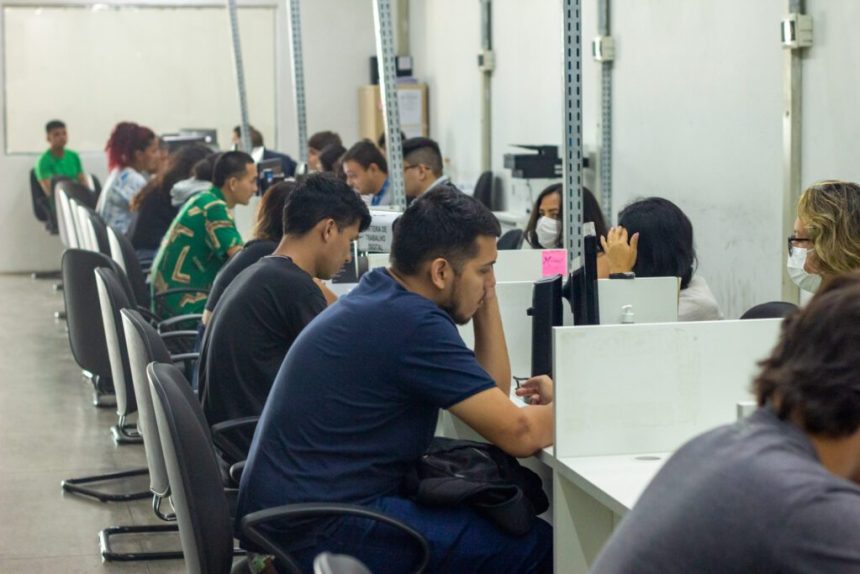 Sine Amazonas divulga 117 vagas de emprego para esta quarta-feira