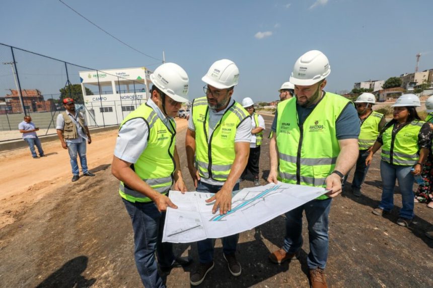Governador Wilson Lima acompanha fase final de obras na ligação viária das avenidas Silves e Maués, na zona sul