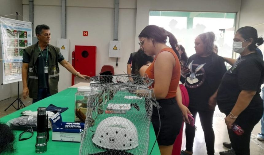 Prevenção à Raiva: FVS-RCP sensibiliza estudantes de Medicina Veterinária e Biologia de Manaus para atuar na área
