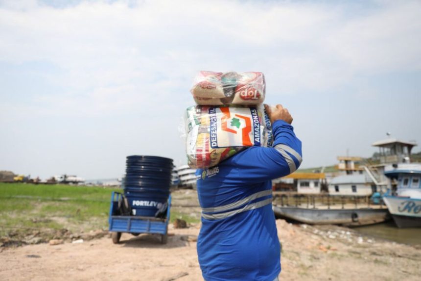 Governo do Amazonas divulga boletim sobre a estiagem no estado, nesta segunda-feira