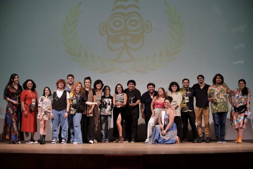 Dia Nacional do Teatro: Histórias de paixão e resistência pelas artes cênicas em Manaus